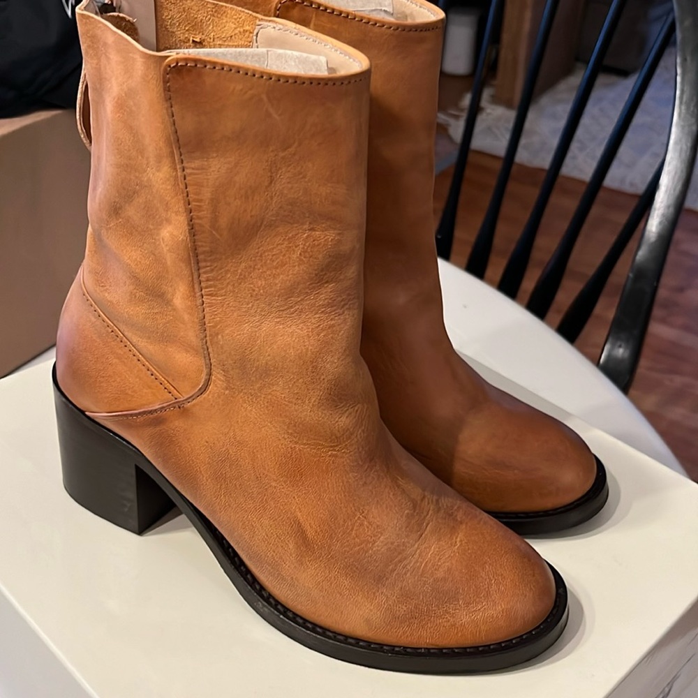 Humanoid Suukie Boots size 39